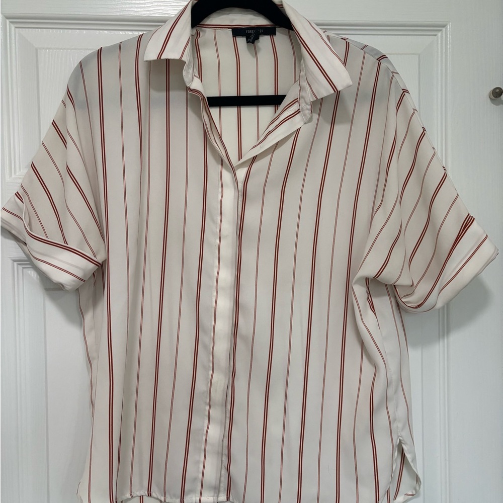 Forever 21 White Short-Sleeve Button-Down Shirt with Red Stripes